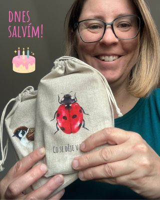 Dneska je u nás venku pošmourno a prší 🌧️ ale já mám i tak dobrou náladu – Příroda do kapsy slaví 5 let! 🎂💚 Pět let...